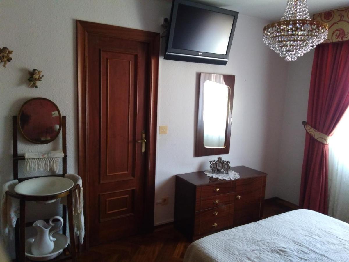 Casa Navacastellanos Villa Casarejos Екстериор снимка