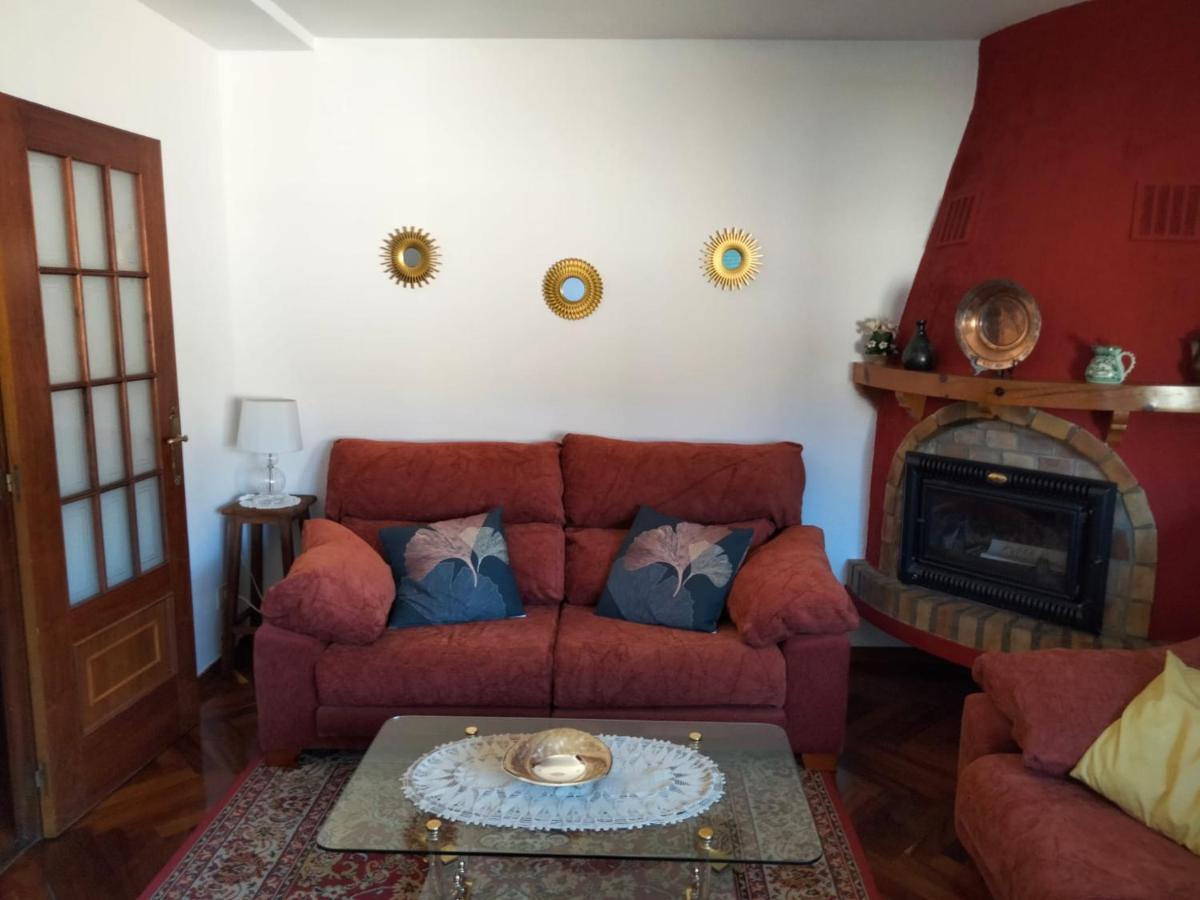Casa Navacastellanos Villa Casarejos Екстериор снимка